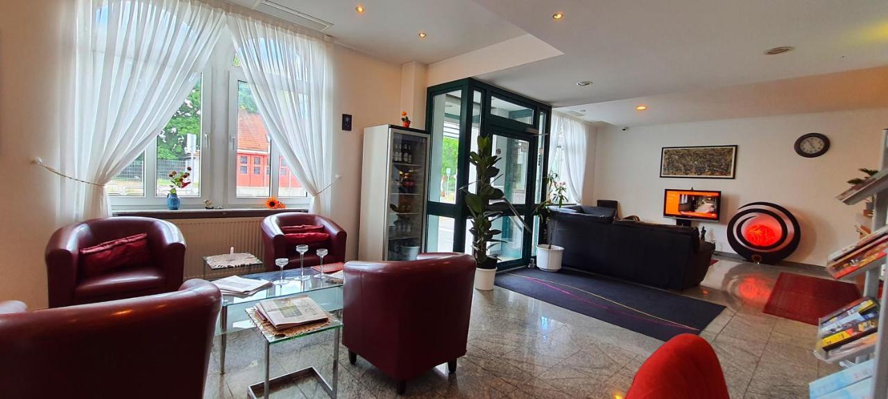 Hotel Deutscher Hof Мангейм Экстерьер фото