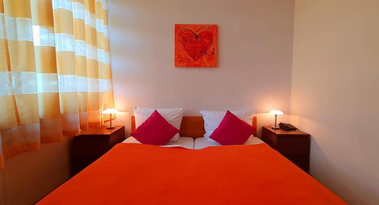 Hotel Deutscher Hof Мангейм Экстерьер фото